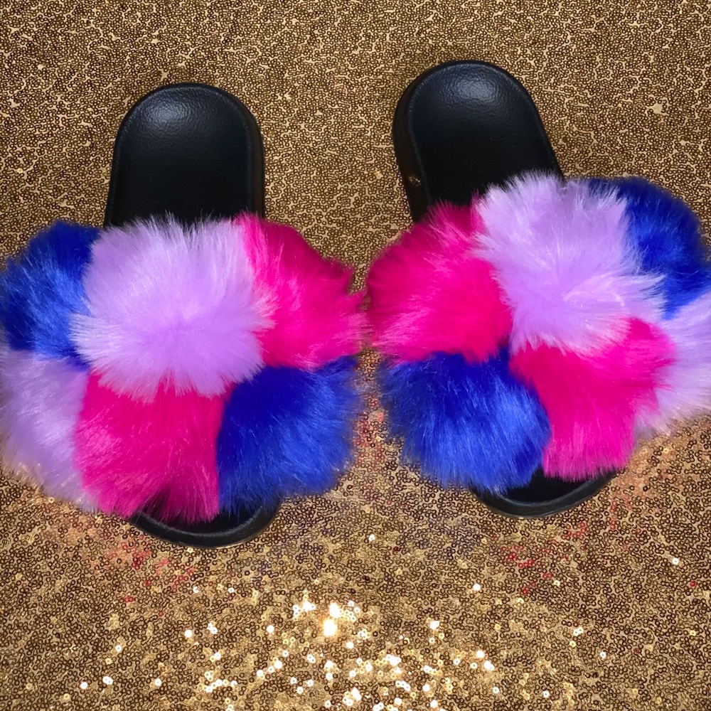 Multi-colored Faux Fur Fluffy Slippers